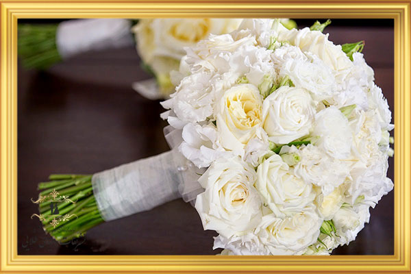 اندازه و رنگ مناسب برای دسته گل عروس